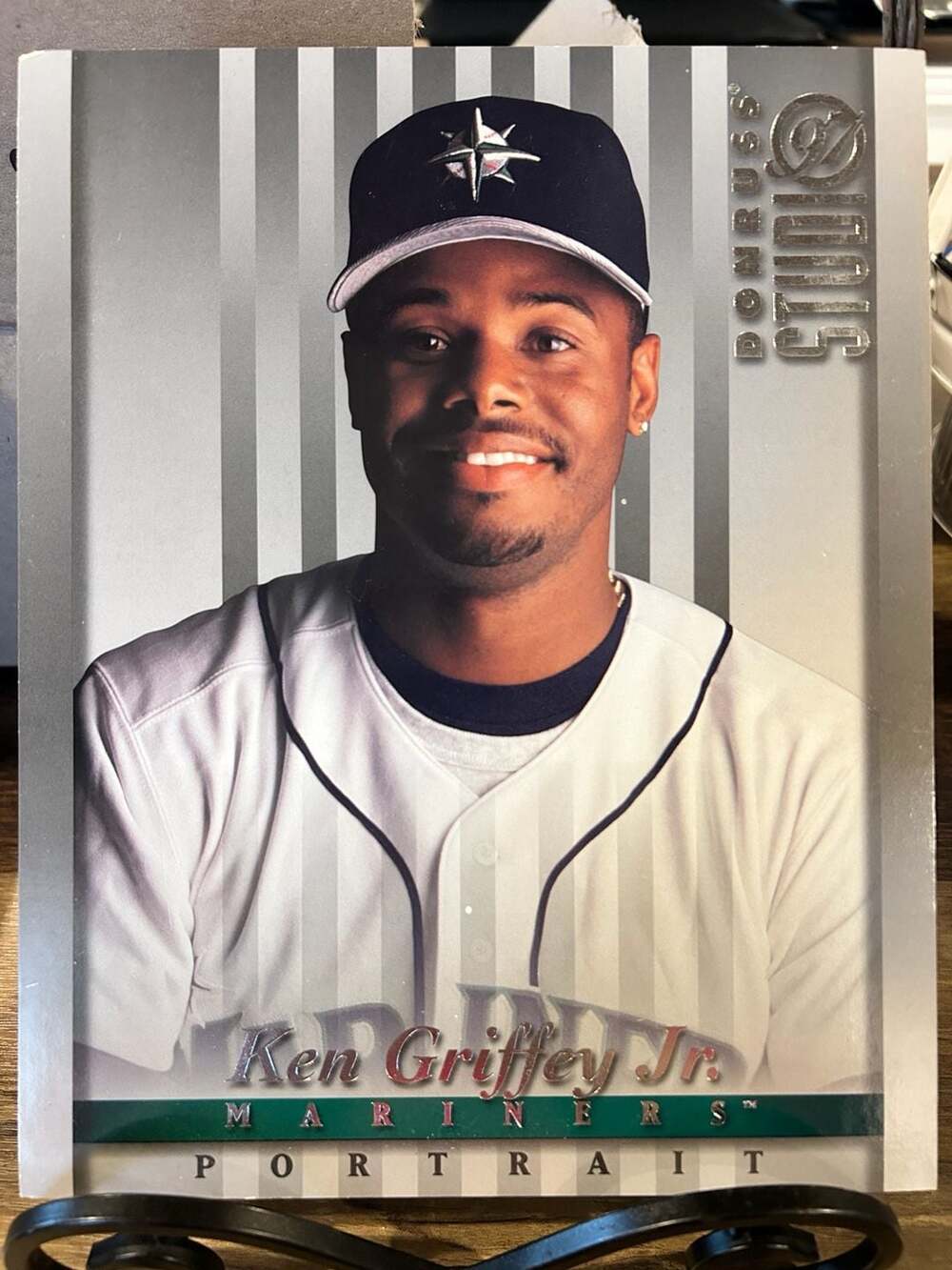 1997 Donruss Studio Ken Griffey Jr. Mariners Portrait Baseball Card #1